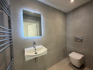 Photo 10- click for photo gallery